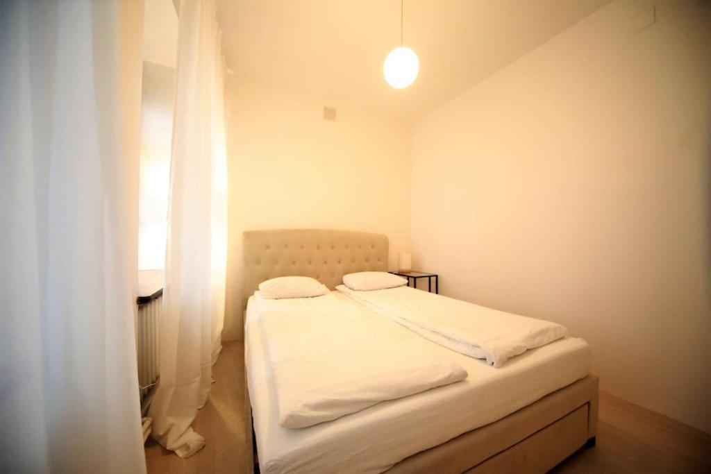 Lovely Two Bedroom In The Old Town Riga Exteriör bild