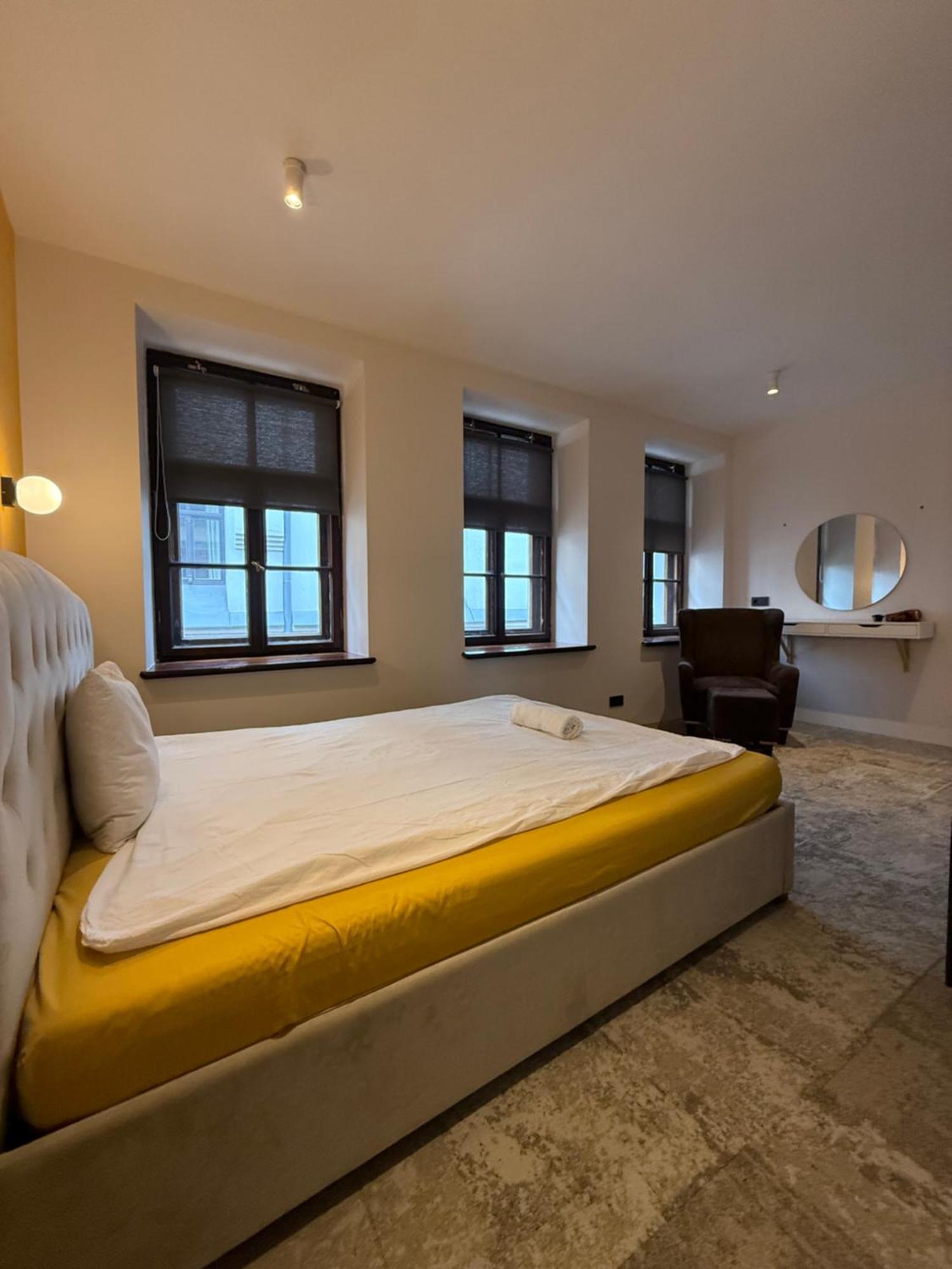 Lovely Two Bedroom In The Old Town Riga Exteriör bild